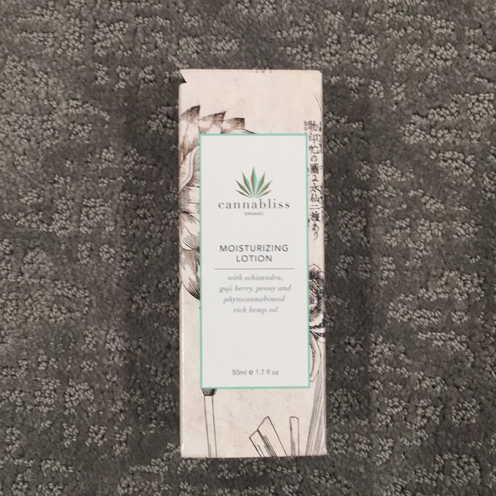 Cannabliss Moisturizing Lotion BRAND NEW